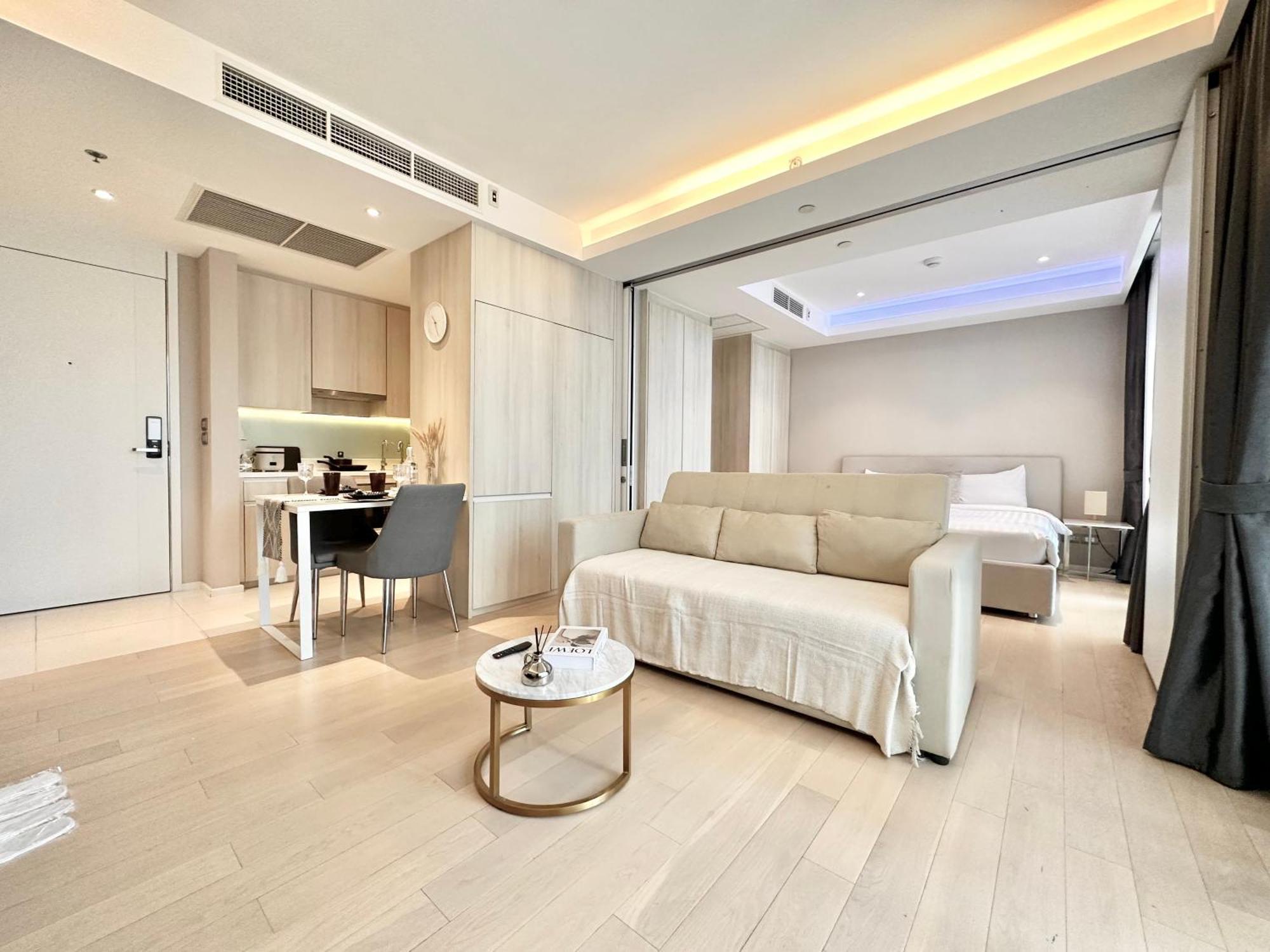 Sukhumvit 11#Luxury#Pool#Gym#Bts Nana&Mrt Sukhumvit#1Br#Max4Ppl Apartment Bangkok Exterior photo